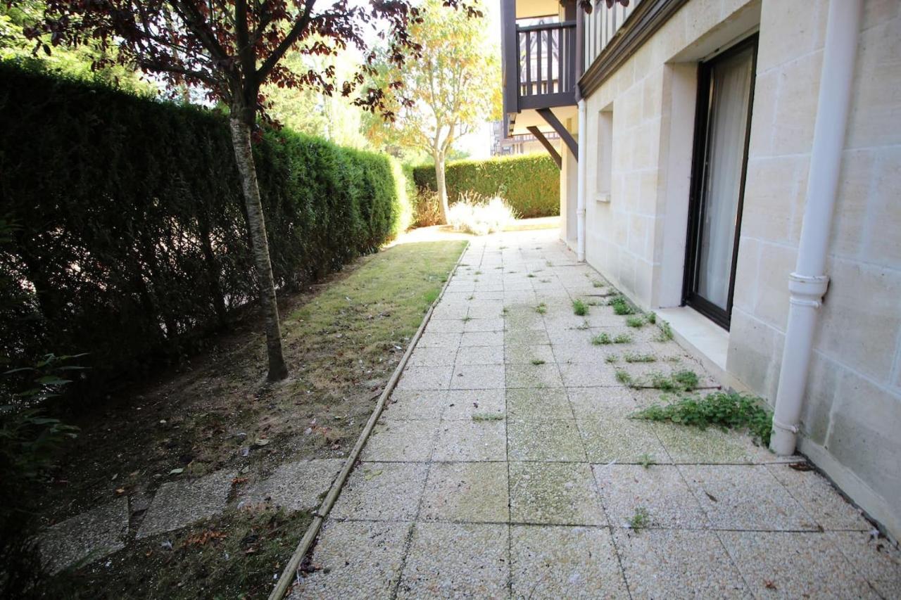 Charmant 3 Pieces Avec Jardin A 5Mn De La Plage Довиль Экстерьер фото